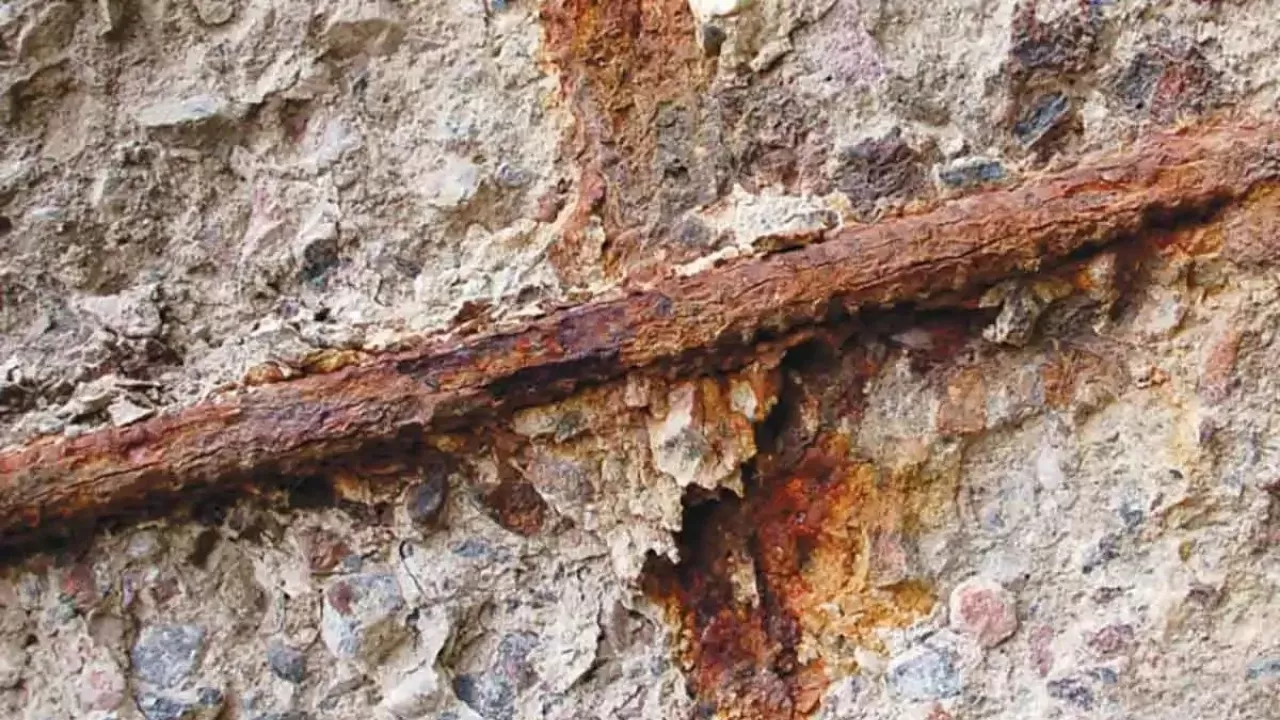 ما هو التآكل؟ كيف يحدث التآكل في الهياكل؟