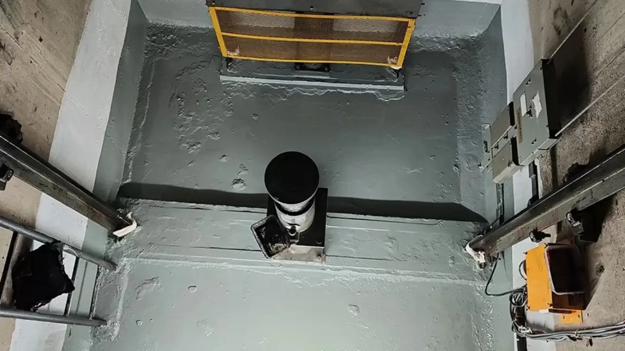 كيف تعزل بئر الرفع عن الماء؟